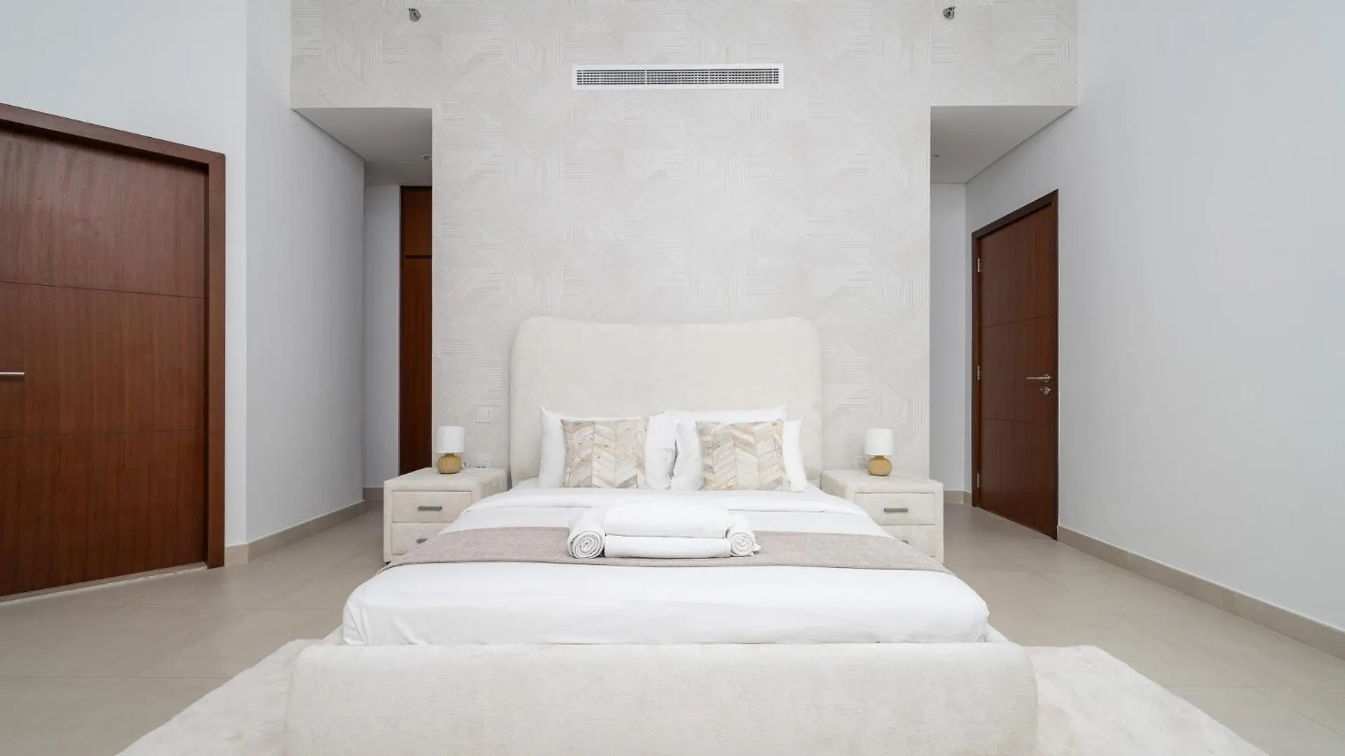Alh Vacay Alluring 1 Bedroom In Vida Residences - The Hills Dubai